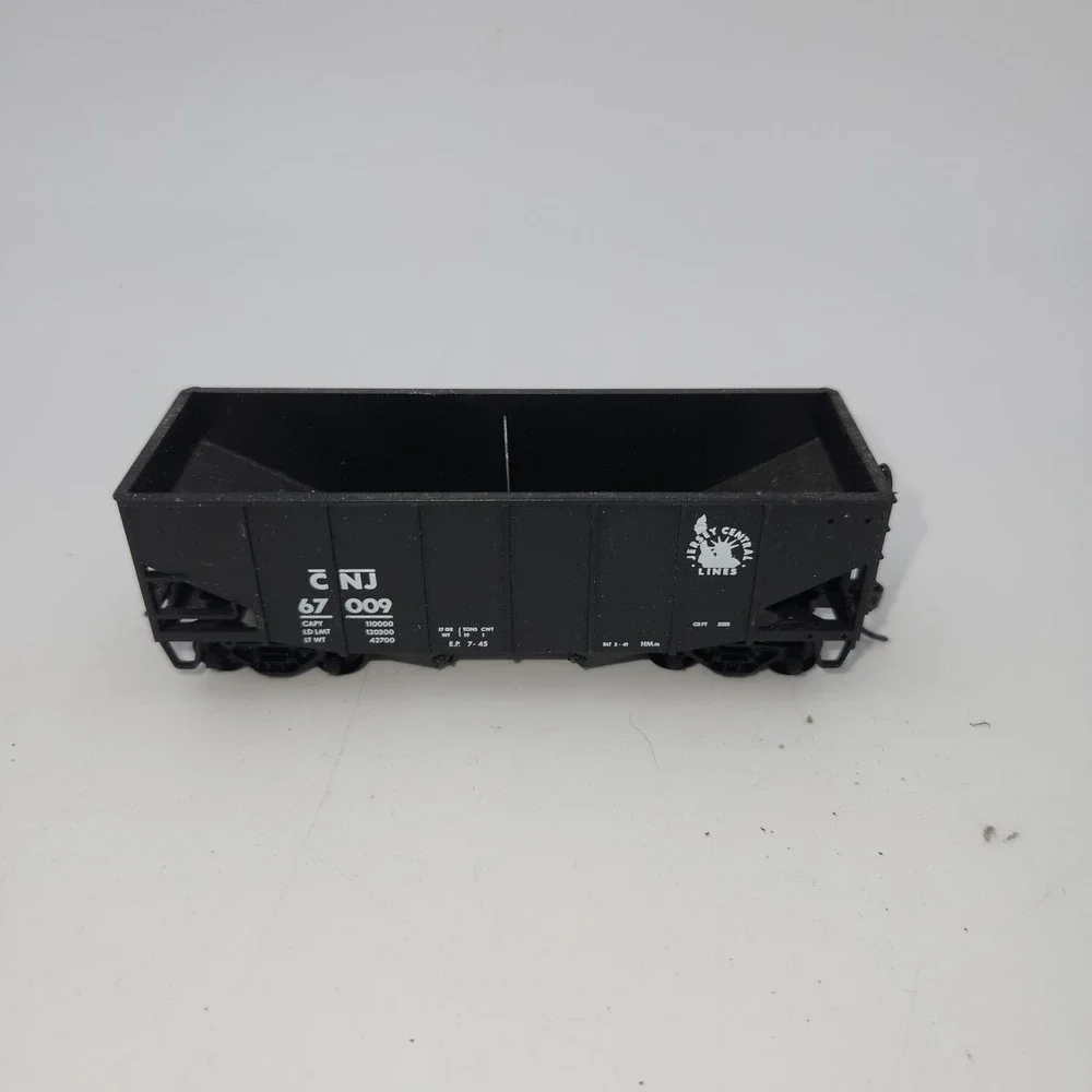 Vintage HO Scale Model Train Rolling Stock 5 Lot Pennsylvania Burlington Philgas